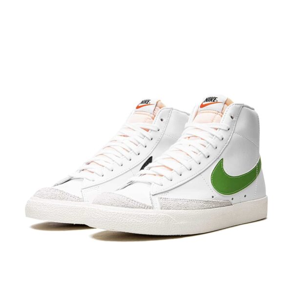 Nike Blazer Mid '77 Vintage BQ6806-116 Chlorophyll