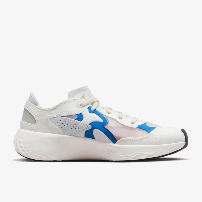 jordan delta 3 low DN2647-100