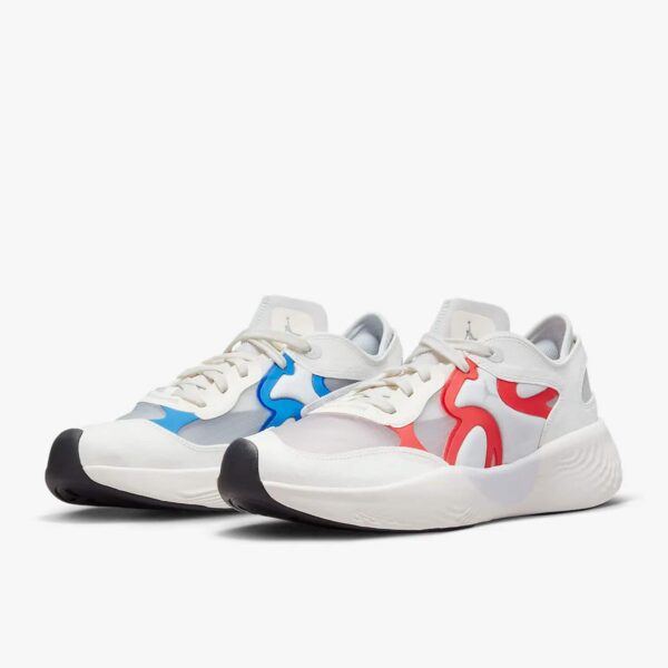 jordan delta 3 low DN2647-100
