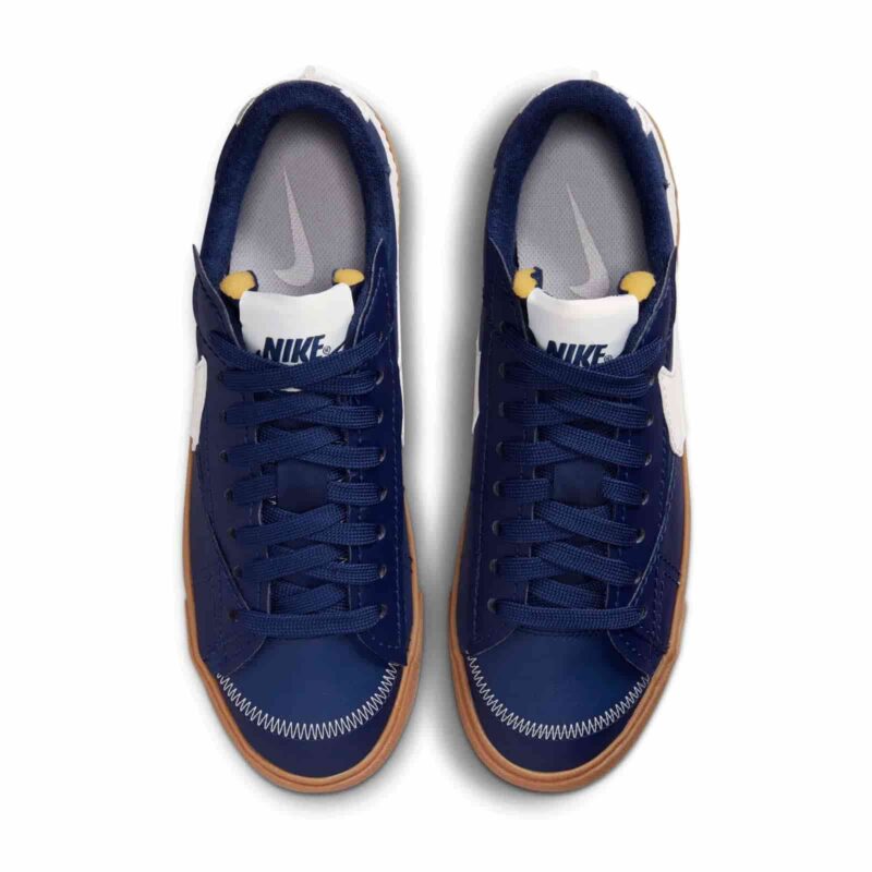 Nike Blazer Low 77 Jumbo WNTR DR9865-400