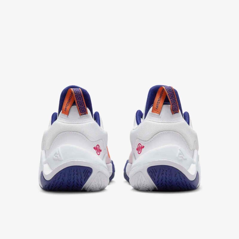 Nike Giannis Immortality 2 DQ1943-102