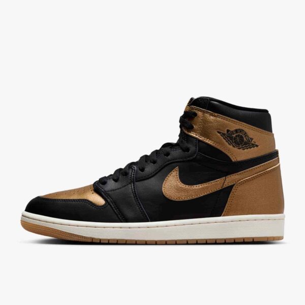 Air Jordan 1 Retro High OG 'Black Metallic Gold' DZ5485-071