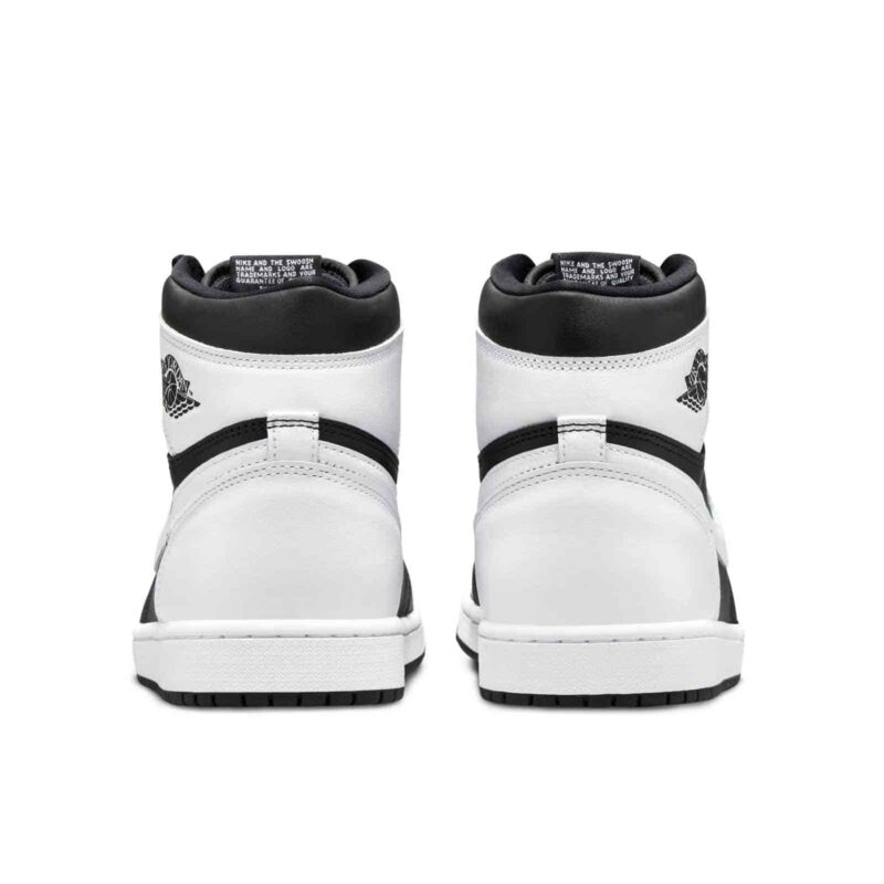 Air Jordan 1 Retro High OG ‘Black Metallic Gold’ DZ5485-071