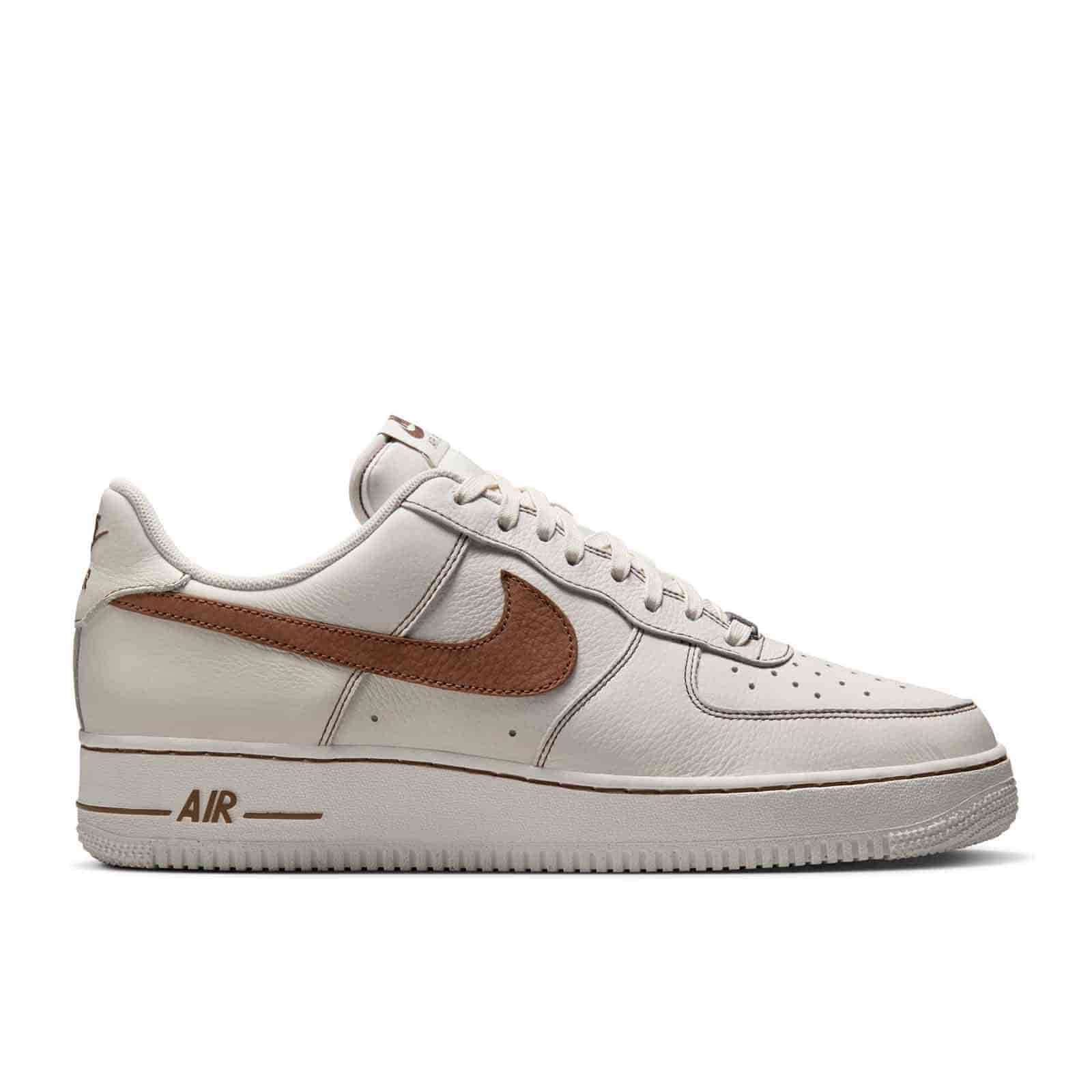 Nike Air Force 1 '07 LV8 'Ivory Saddle Brown' HQ2037-101