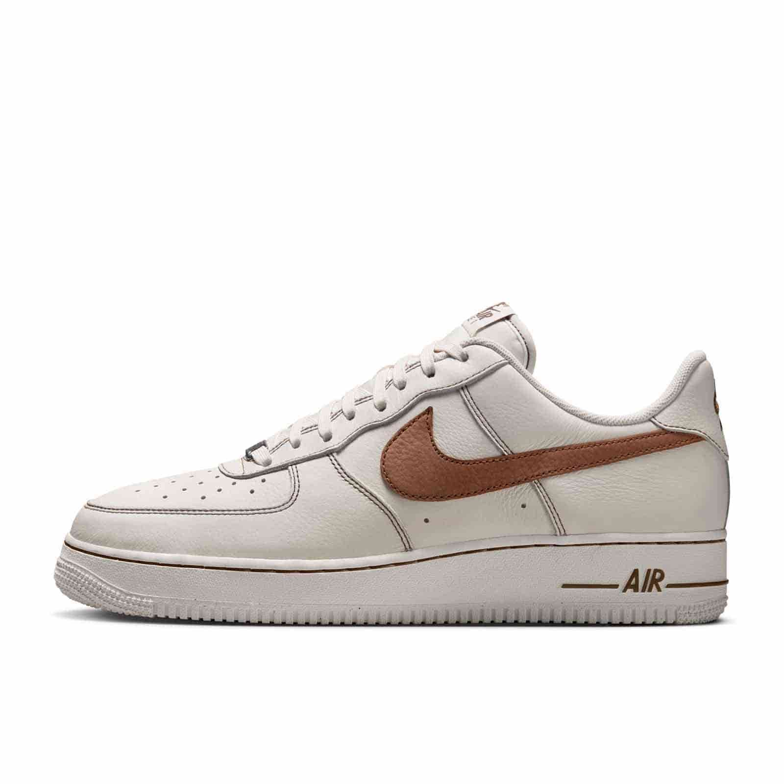 Nike Air Force 1 '07 LV8 'Ivory Saddle Brown' HQ2037-101