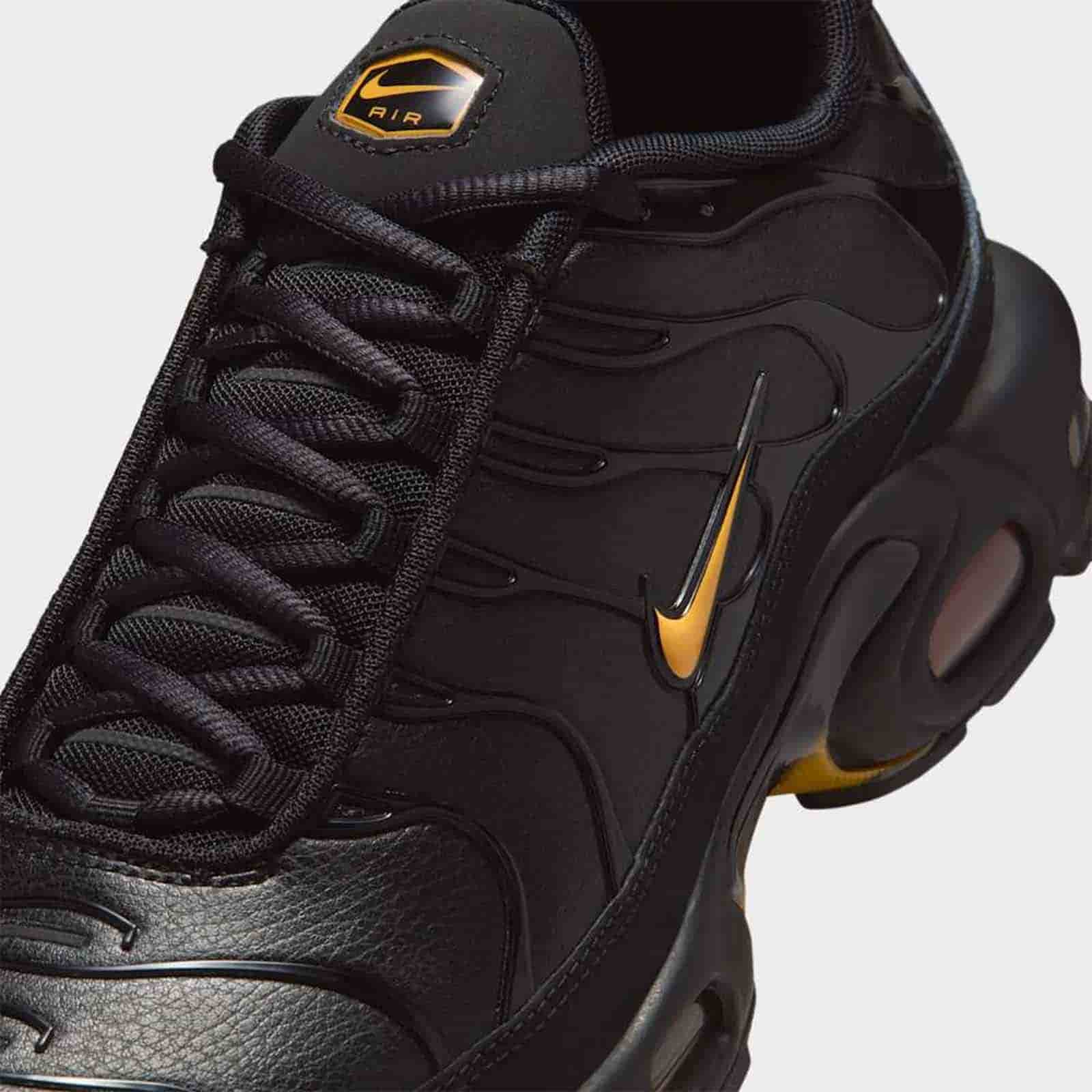 Nike Air Max Plus Premium 'Black Laser Orange' IF4390-001
