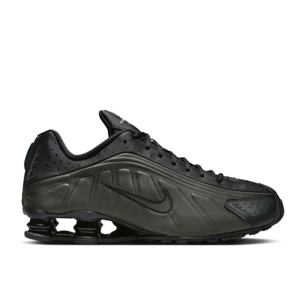 Nike Shox R4 'Black Bright Crimson' HQ1988-001
