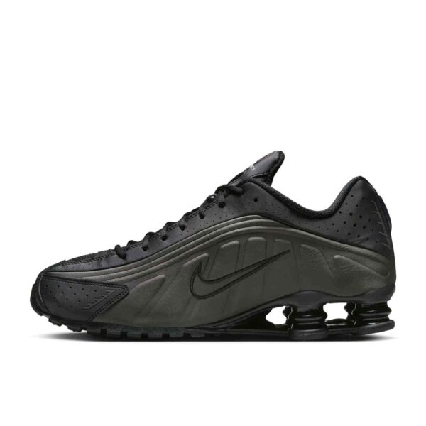 Nike Shox R4 'Black Bright Crimson' HQ1988-001