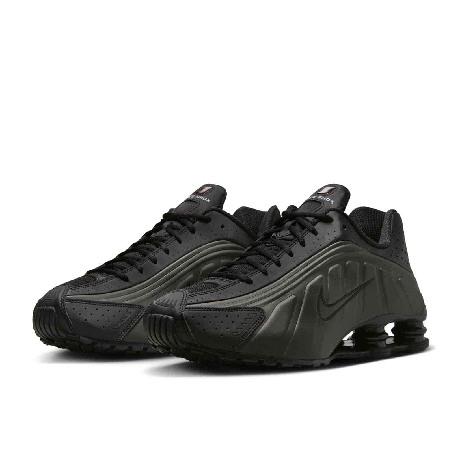 Nike Shox R4 'Black Bright Crimson' HQ1988-001