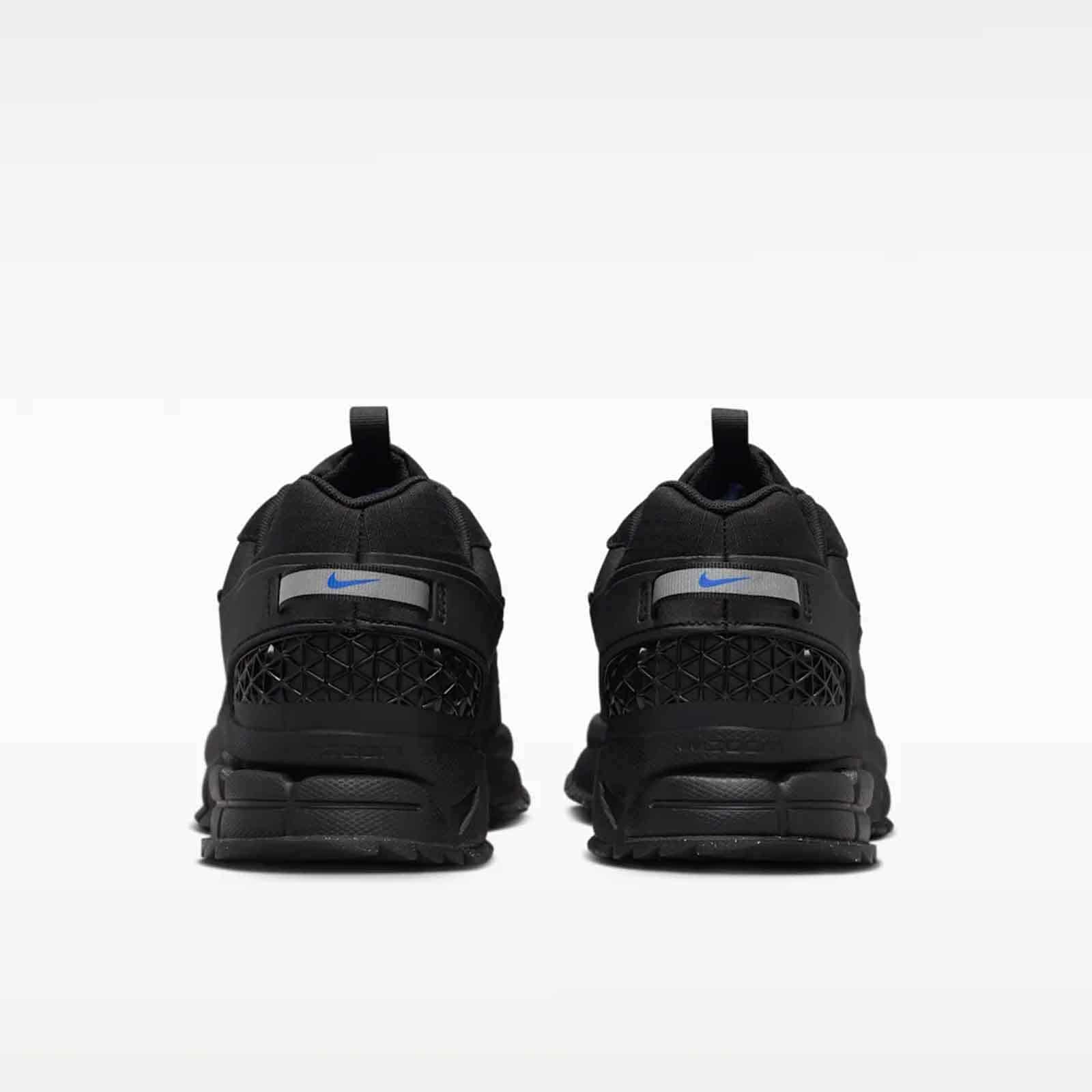 Nike Zoom Vomero Roam 'Triple Black' FV2295-002